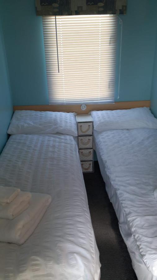 Holiday Caravan Clacton-on-Sea Esterno foto