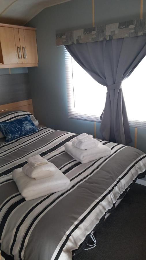 Holiday Caravan Clacton-on-Sea Esterno foto