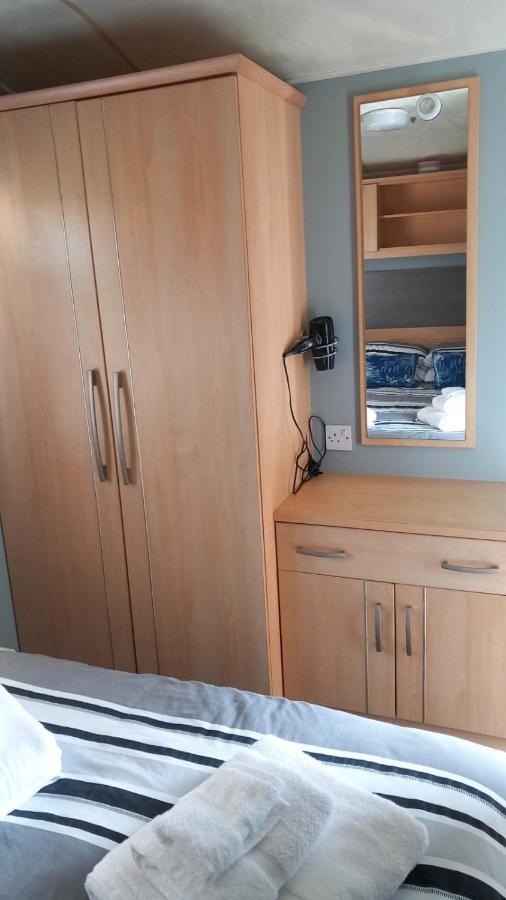 Holiday Caravan Clacton-on-Sea Esterno foto