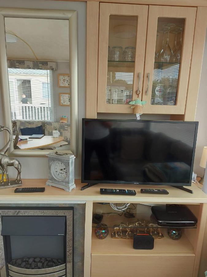 Holiday Caravan Clacton-on-Sea Esterno foto