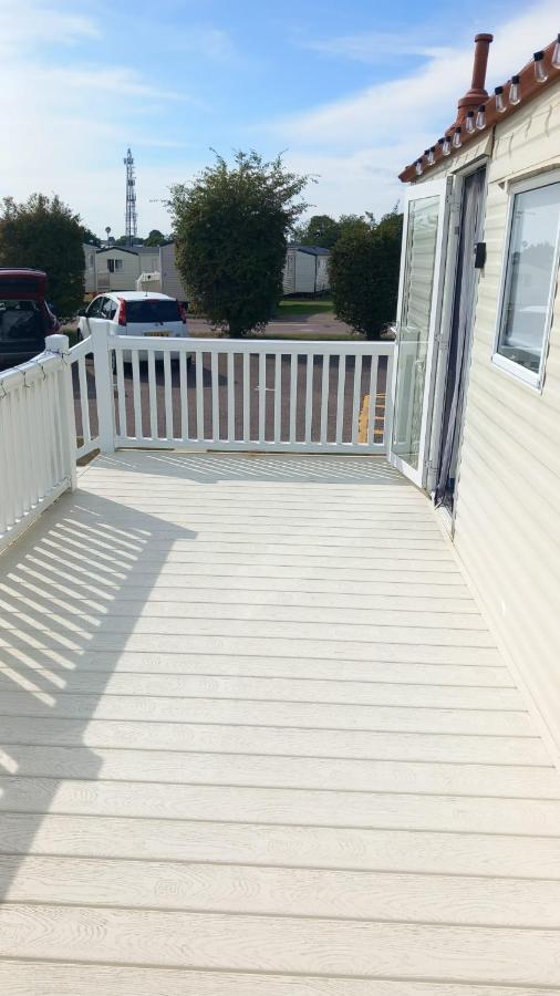 Holiday Caravan Clacton-on-Sea Esterno foto